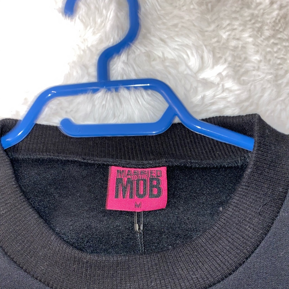 Cropped Sweater - Picture 3 of 4